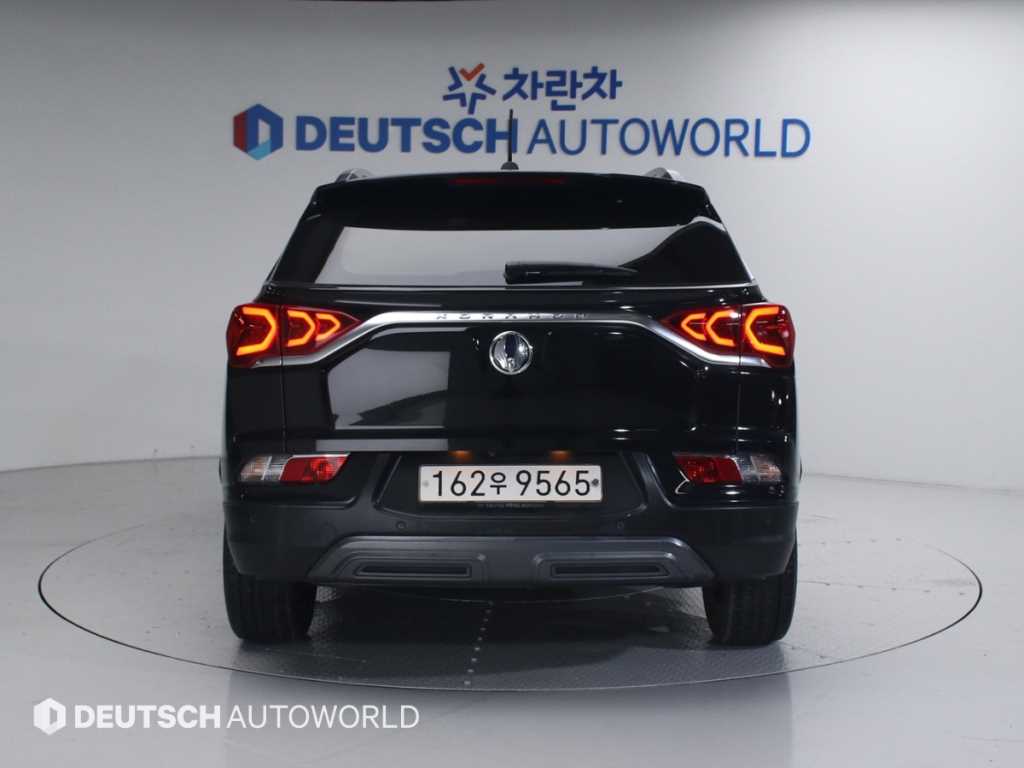 Ssangyong Korando - Vista 4