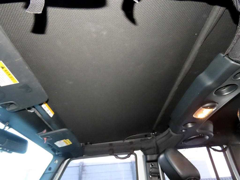 Jeep Wrangler 2013 Gris - Importación desde Corea - HF Imports Iquique - Foto 17