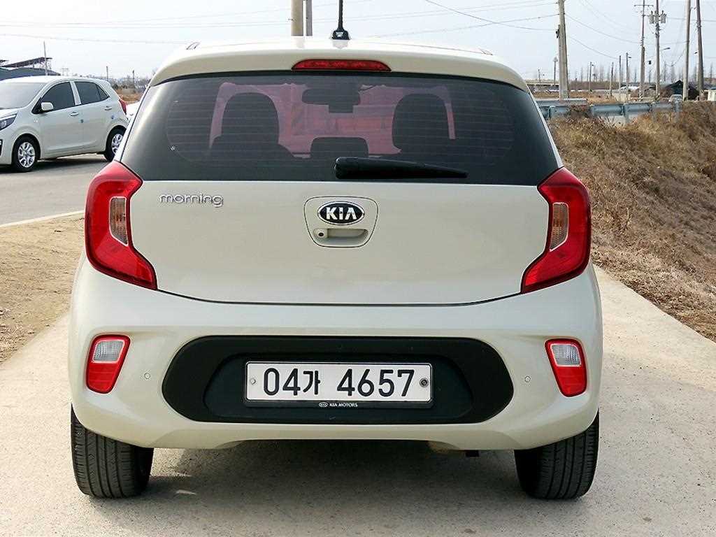 KIA Morning - Vista 4