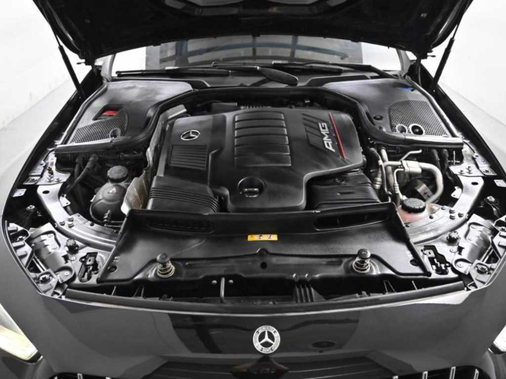 Mercedes Benz AMG GT - Vista 6