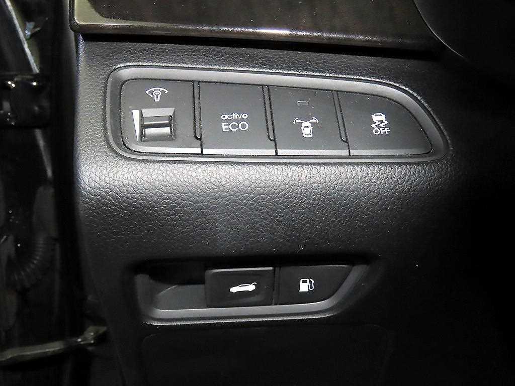 HYUNDAI Grandeur 2011 Negro - Importación desde Corea - HF Imports Iquique - Foto 13