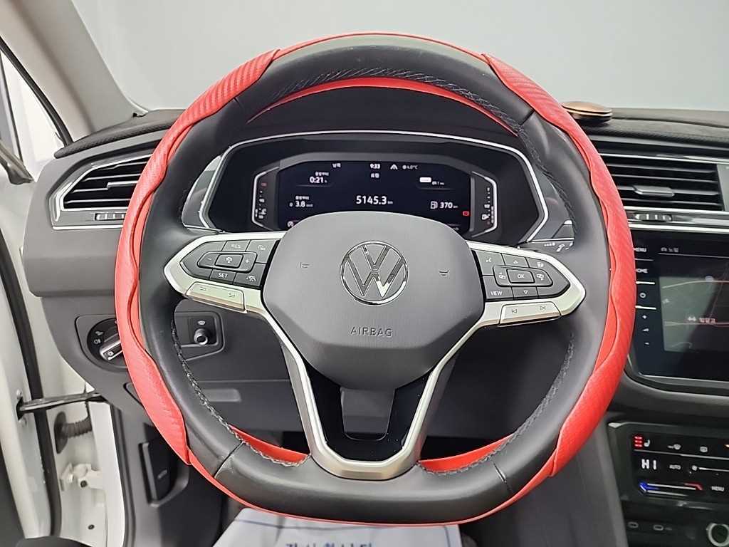 Volkswagen Tiguan - Vista 9