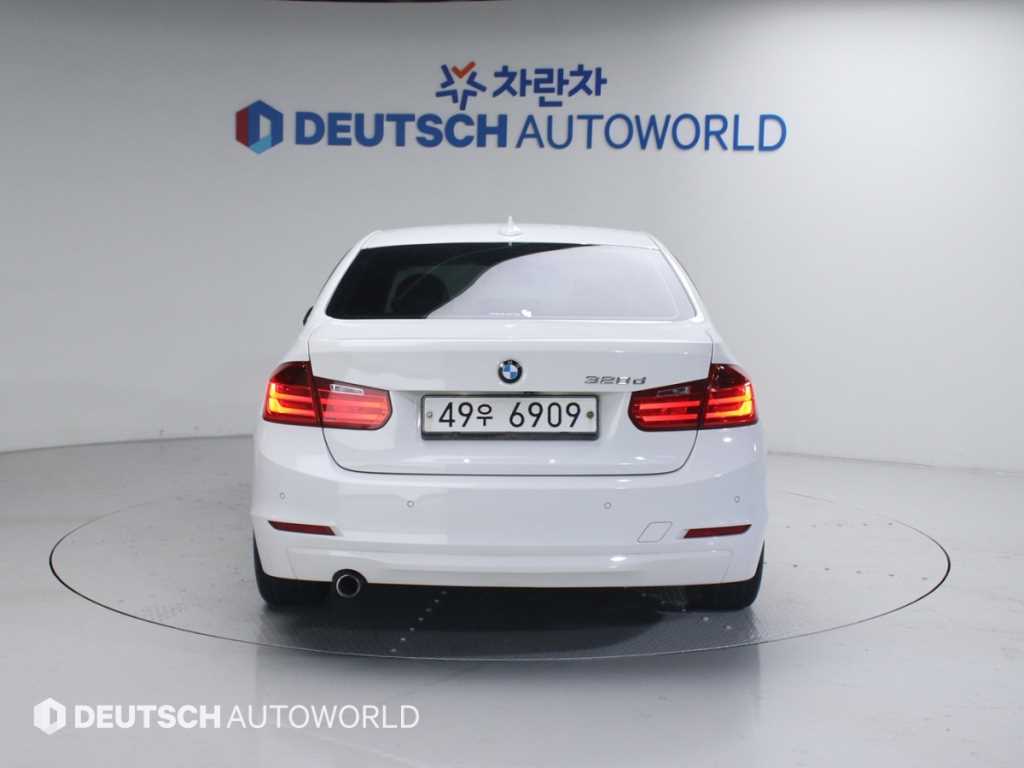 BMW 3 series - Vista 4