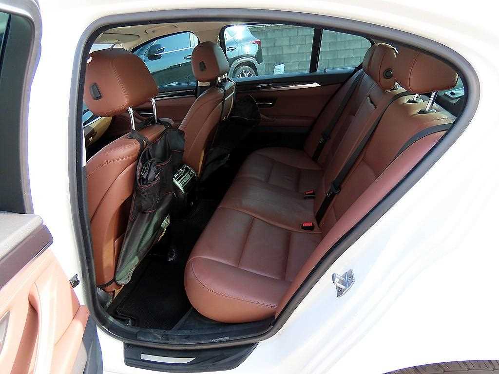 BMW 5 Series - Vista 6