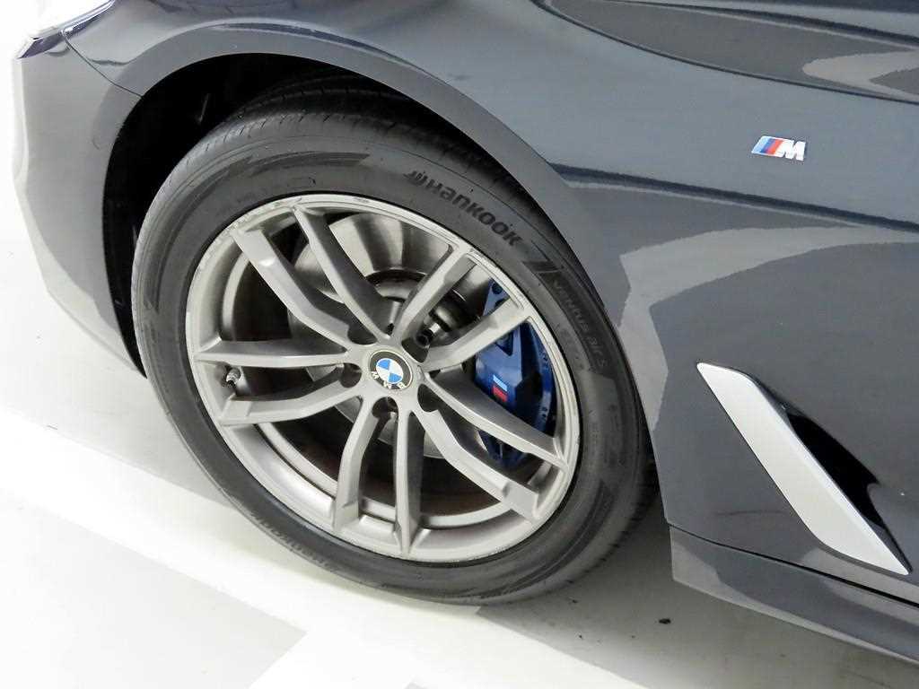 BMW 5 Series 2018 Negro - Importación desde Corea - HF Imports Iquique - Foto 19