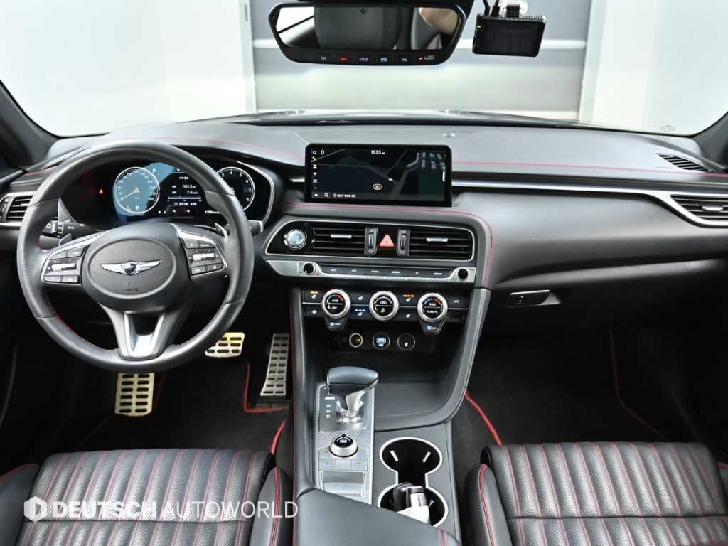 Genesis G70 - Vista 7