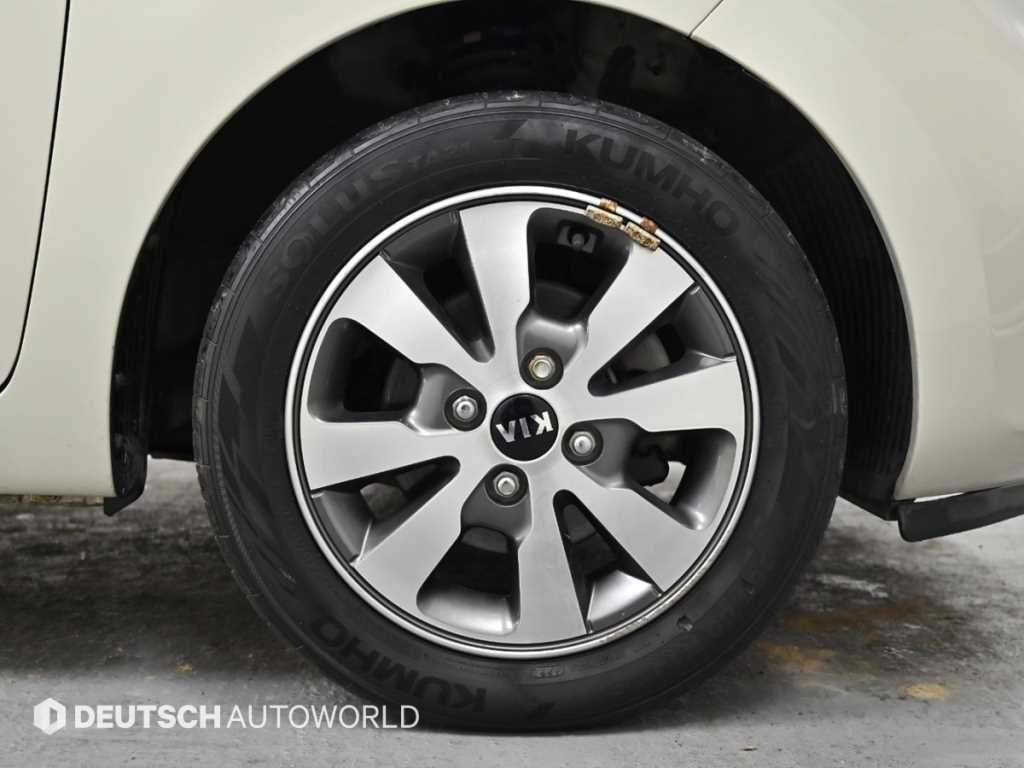 KIA Morning - Vista 5