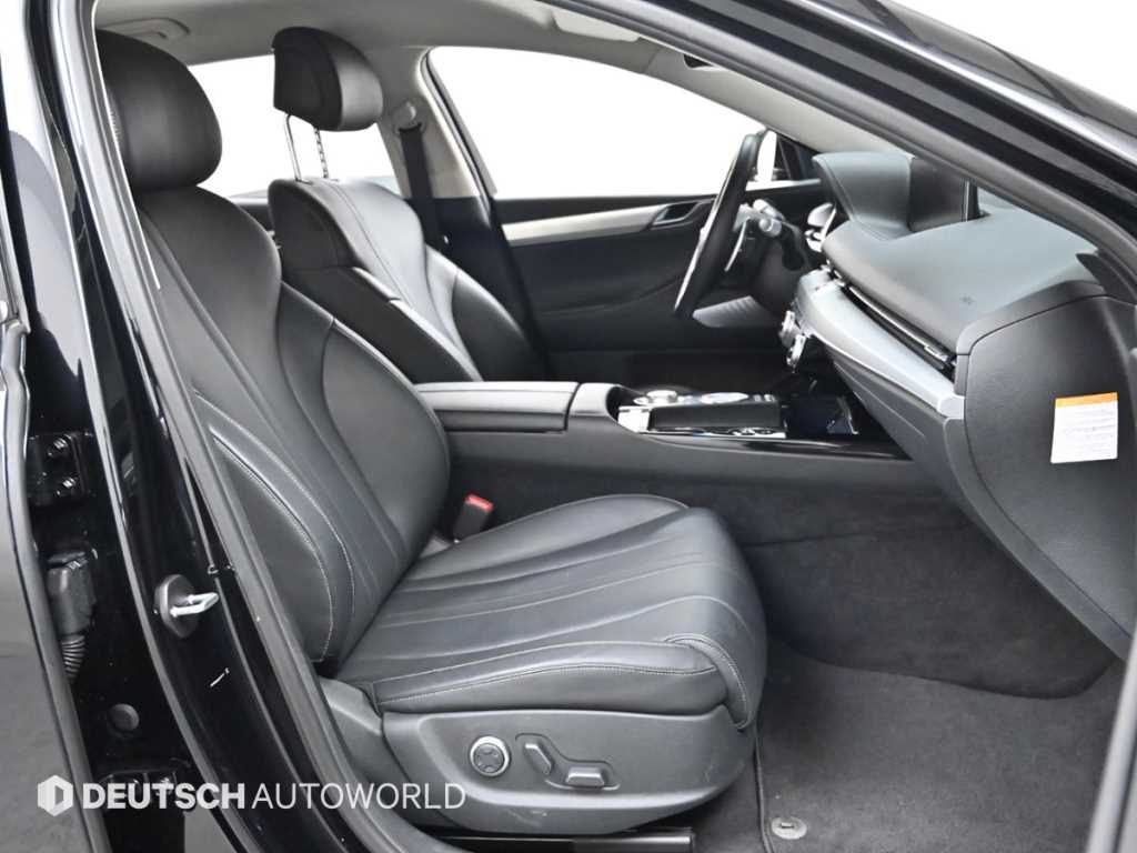 Genesis G80 - Vista 10