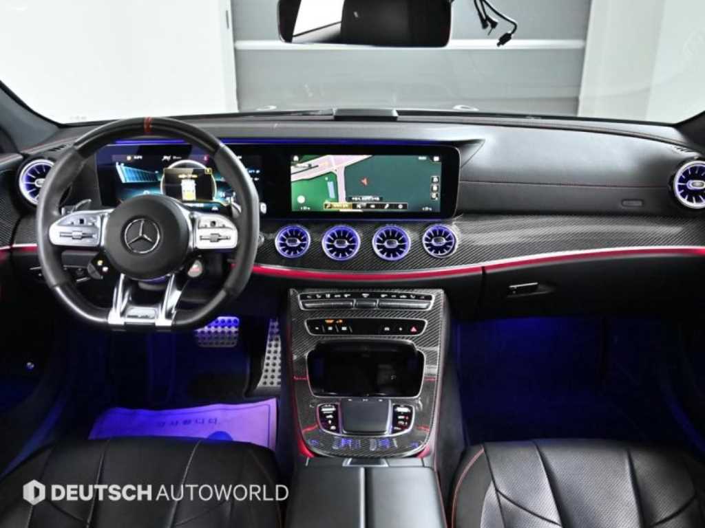 Mercedes Benz CLS Class - Vista 8