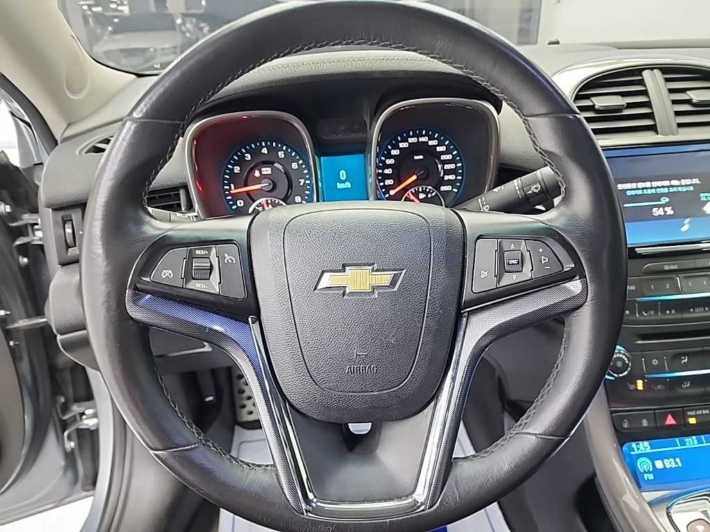 Chevrolet Malibu - Vista 9