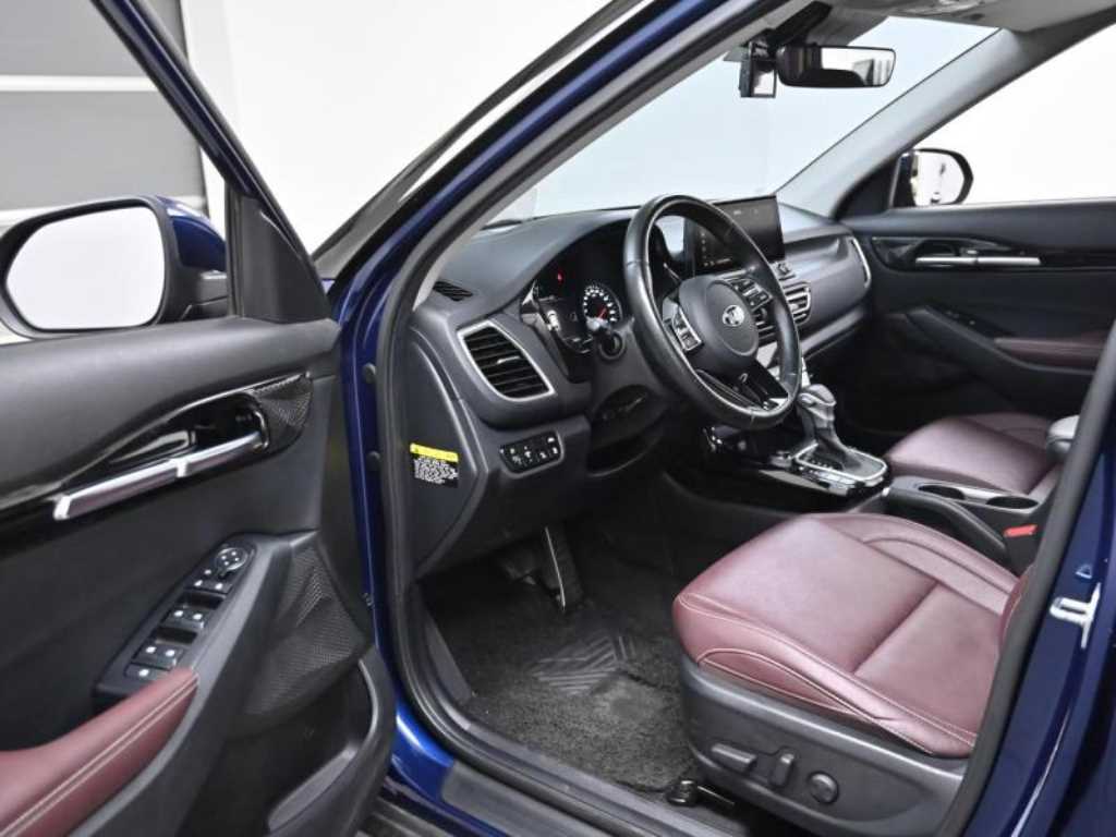 KIA Seltos - Vista 11