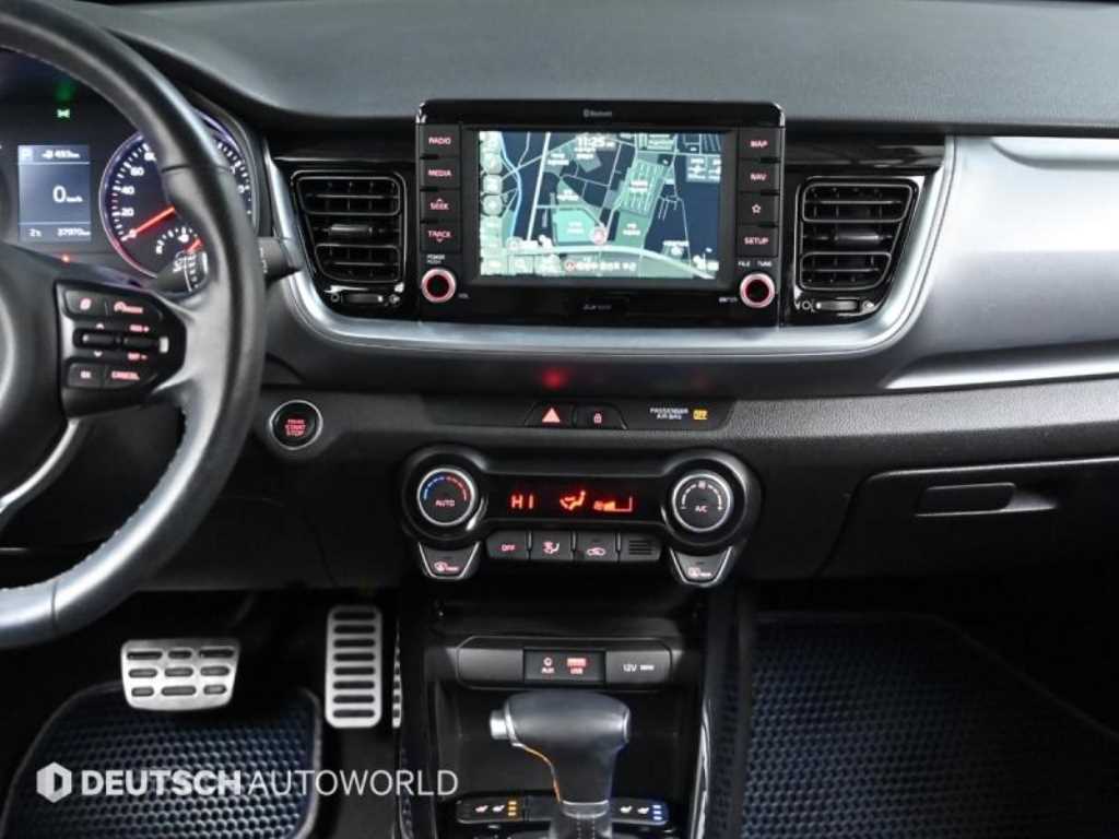 KIA Stonic 2020 Blanco - Importación desde Corea - HF Imports Iquique - Foto 14