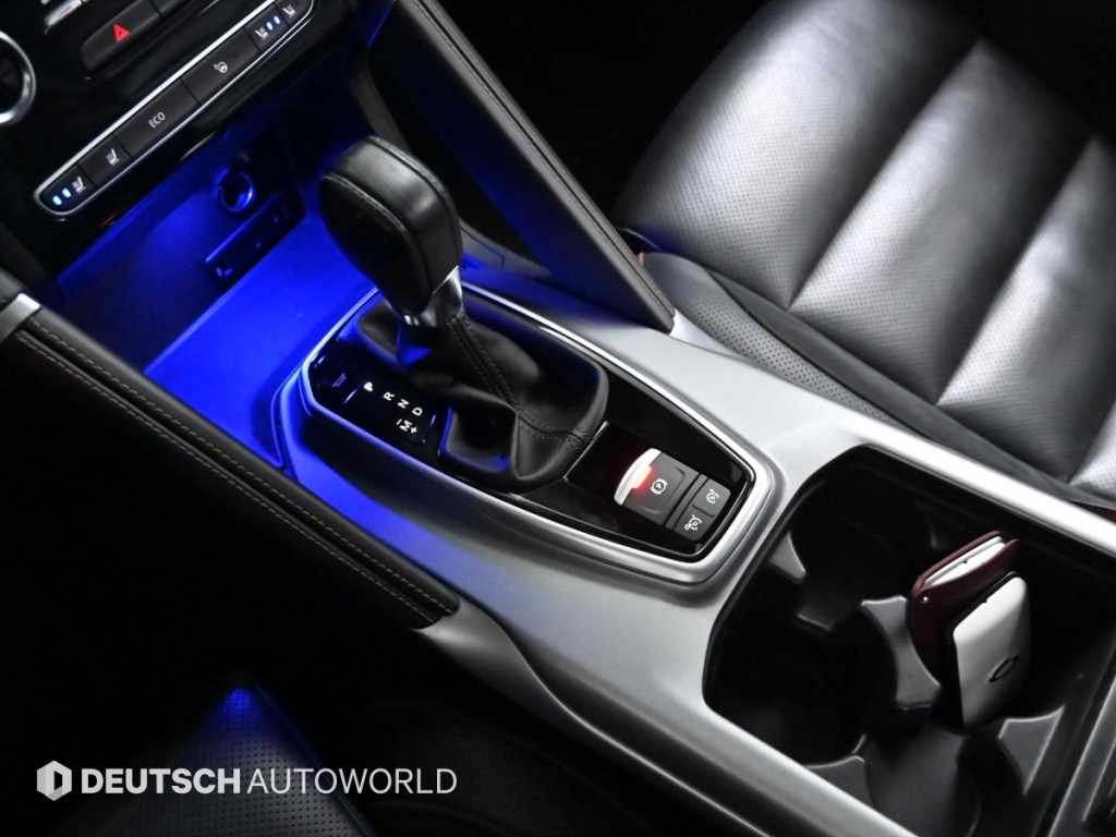 SAMSUNG QM6 - Vista 9