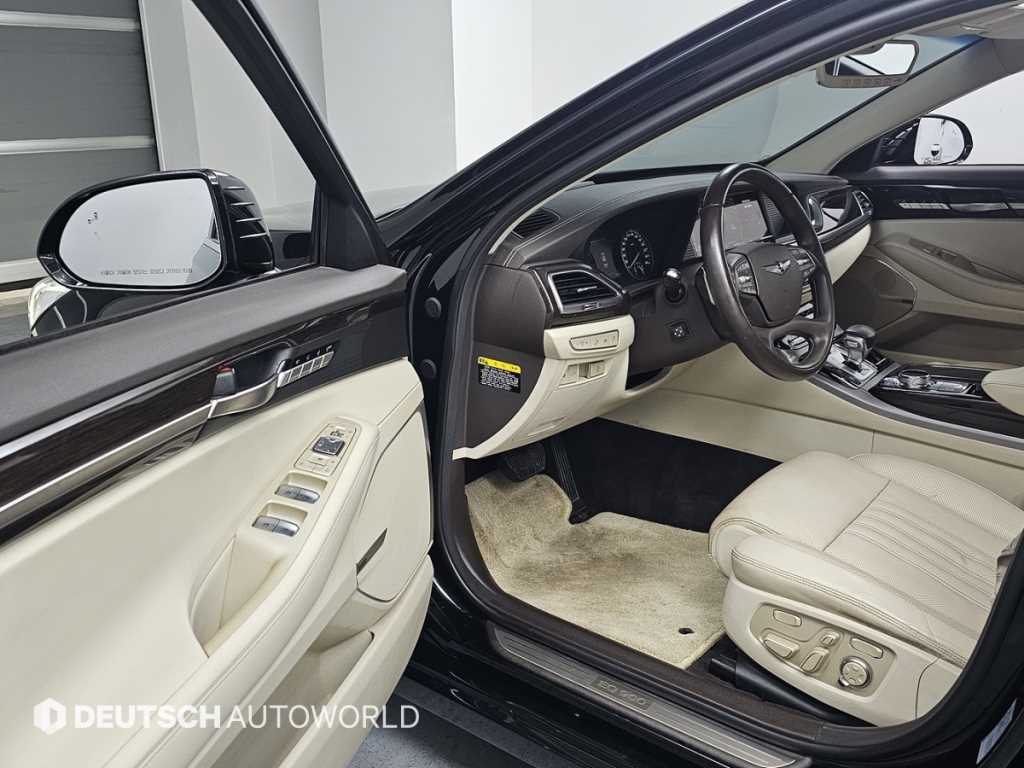 Genesis EQ900 - Vista 11