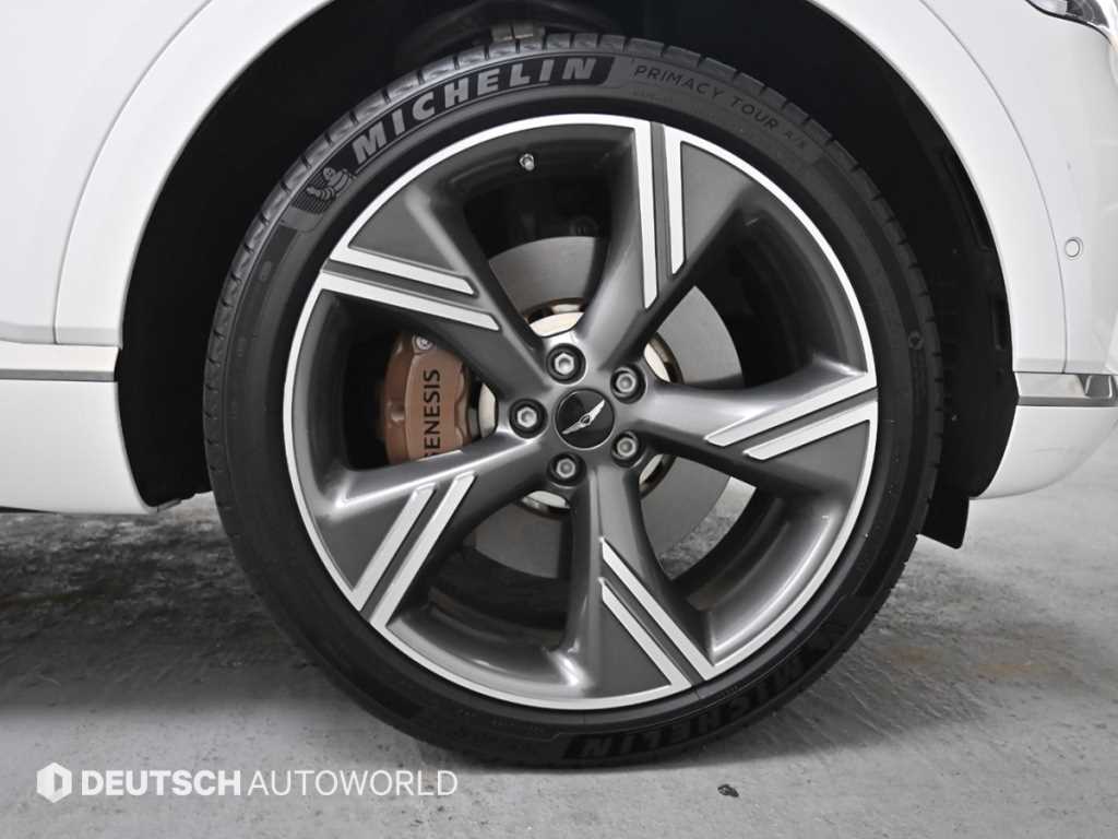 Genesis GV80 - Vista 5