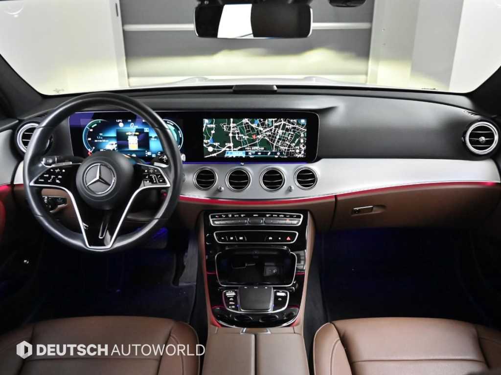 Mercedes Benz E class - Vista 7