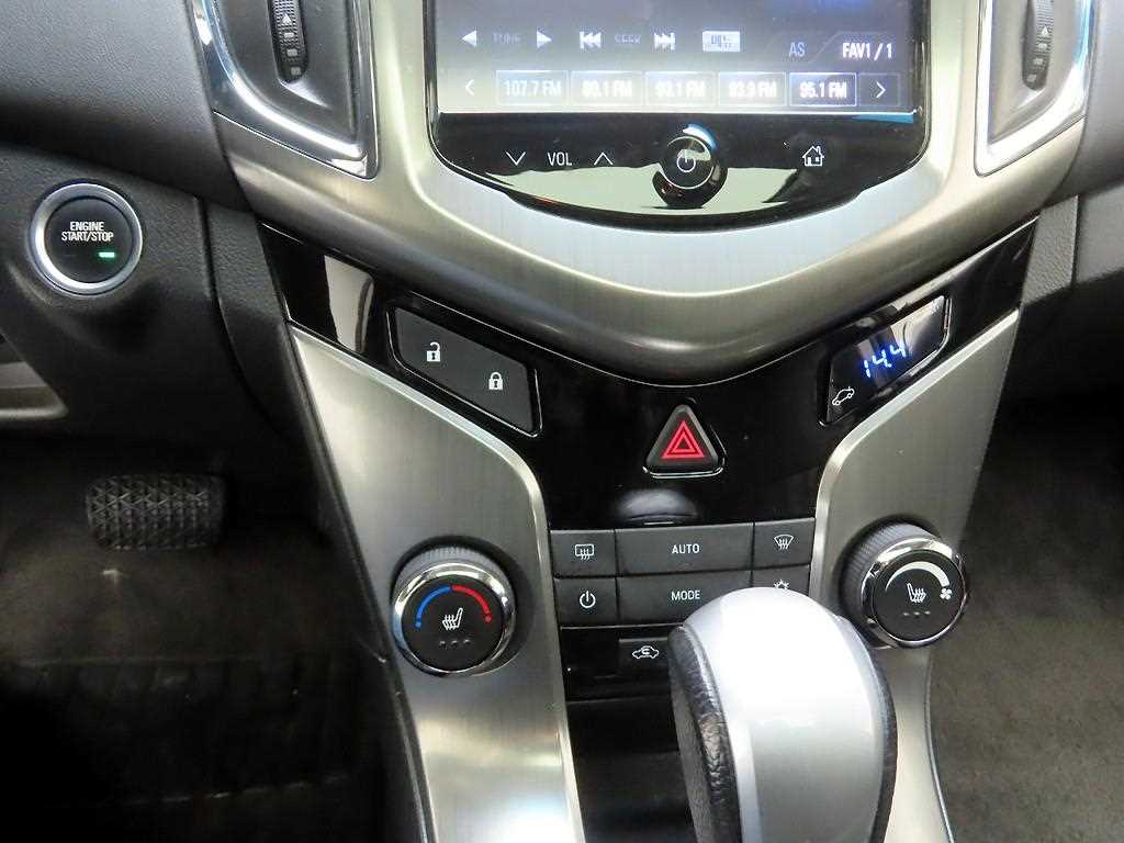 Chevrolet Cruise - Vista 10