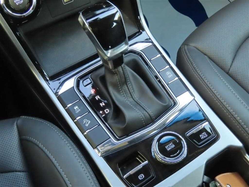 Ssangyong Korando - Vista 6