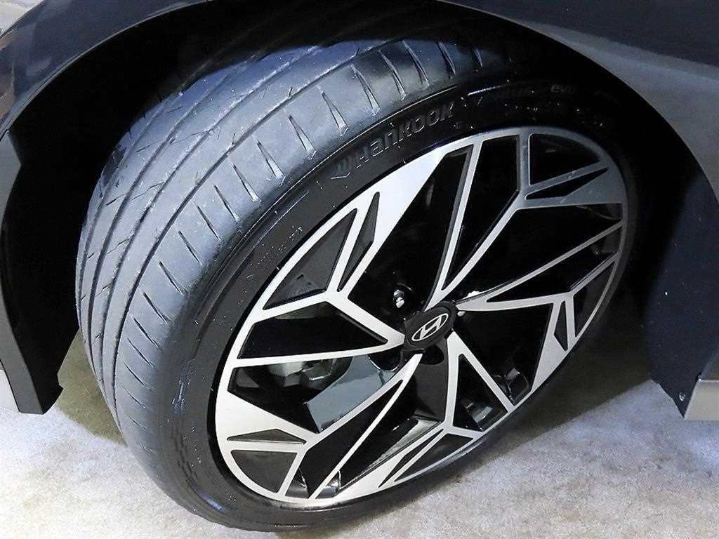 HYUNDAI Ioniq 6 2024 Gris - Importación desde Corea - HF Imports Iquique - Foto 20