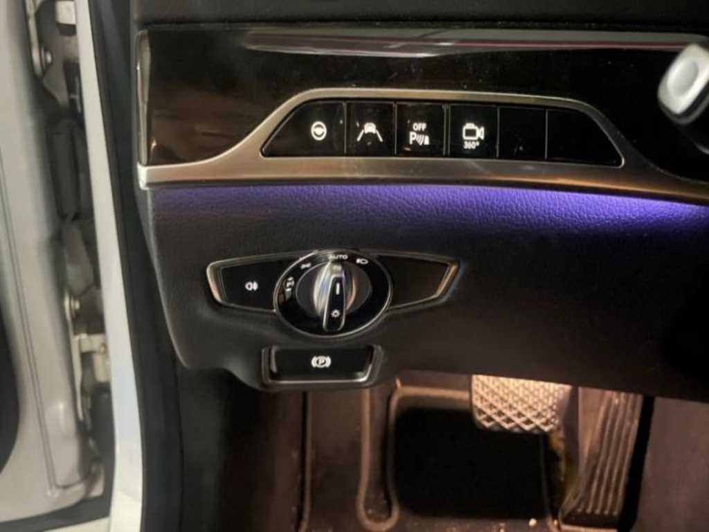 Mercedes Benz S Class - Vista 8