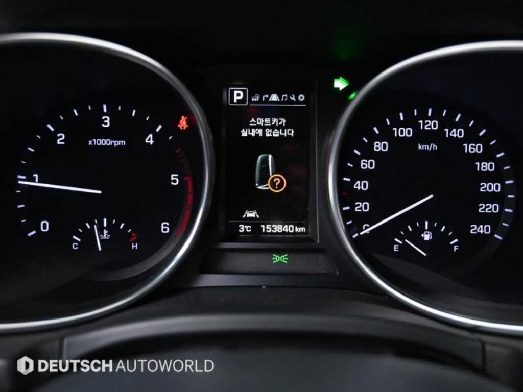 HYUNDAI Maxcruz - Vista 8