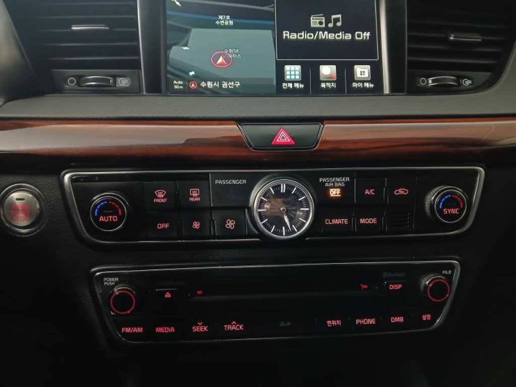 KIA K7 2016 Negro - Importación desde Corea - HF Imports Iquique - Foto 13