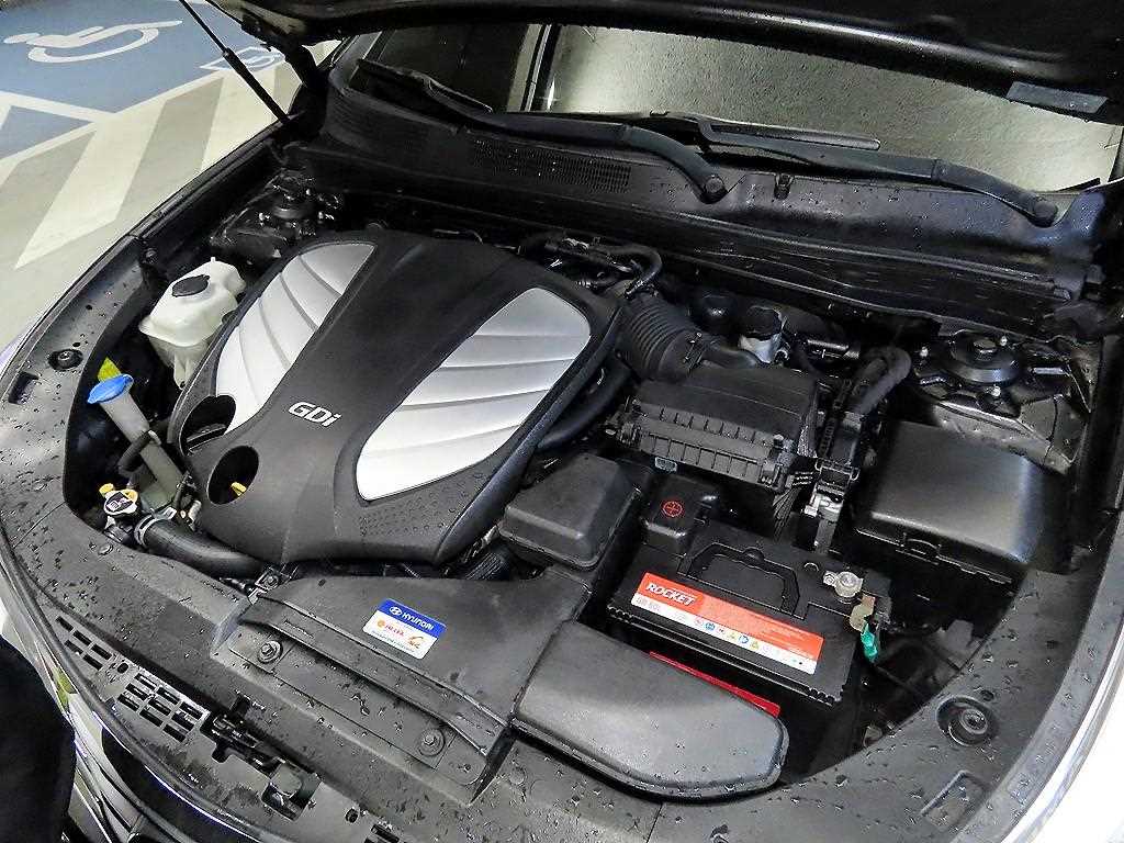 HYUNDAI Grandeur 2011 Negro - Importación desde Corea - HF Imports Iquique - Foto 19