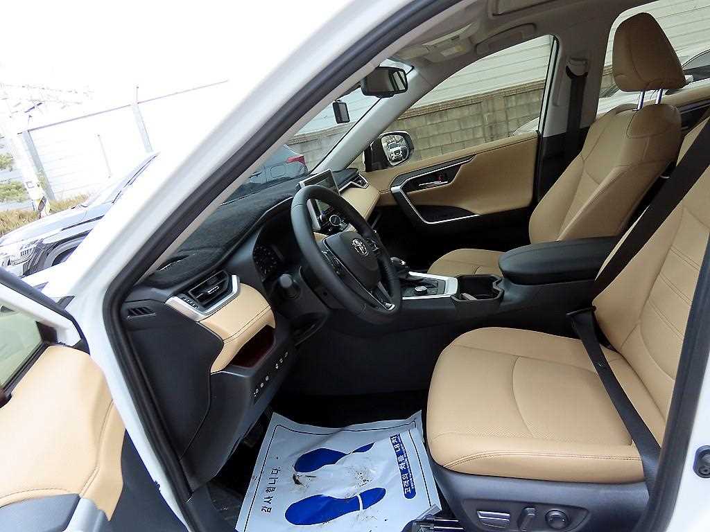 Toyota RAV4 - Vista 6