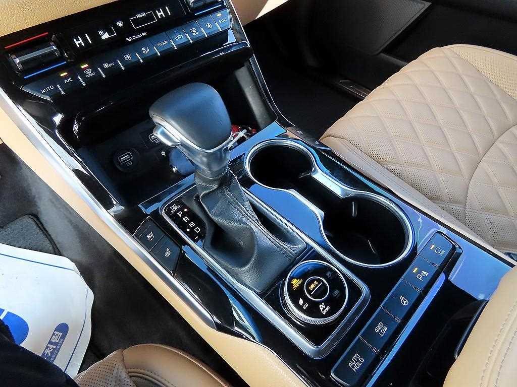 KIA Mohave - Vista 11