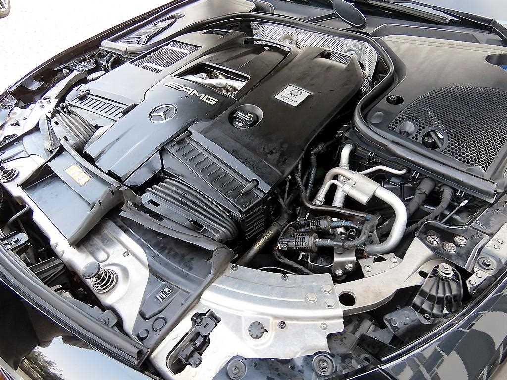 Mercedes Benz AMG GT 2019 Negro - Importación desde Corea - HF Imports Iquique - Foto 19