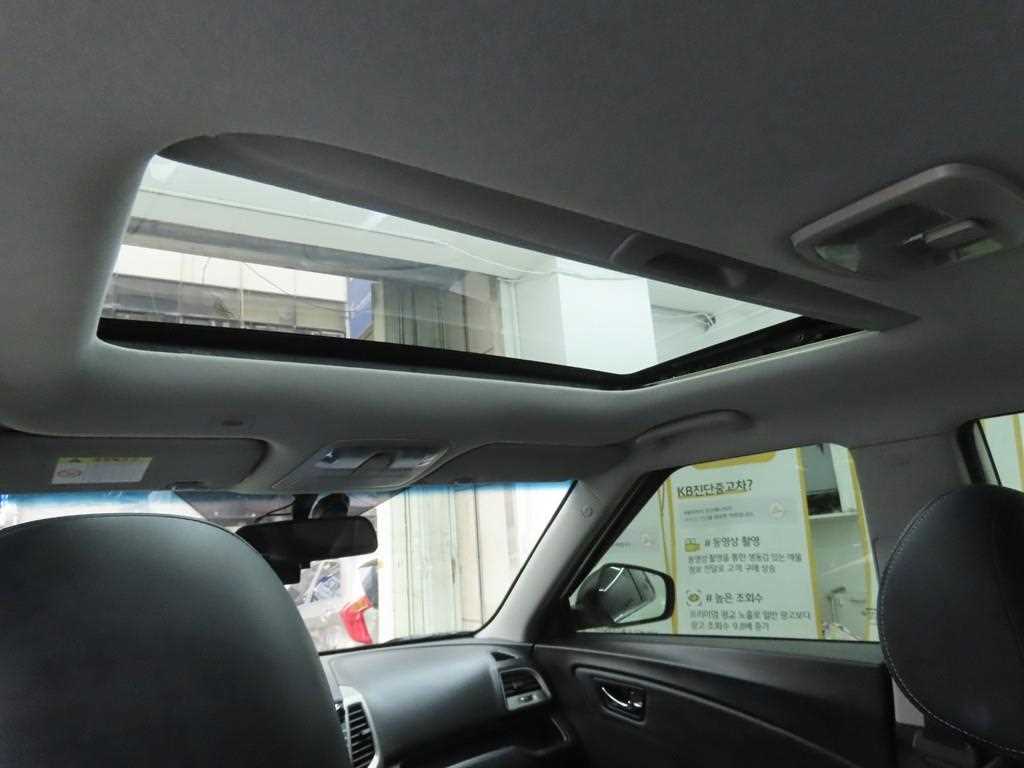 Ssangyong Tivoli 2016 Blanco - Importación desde Corea - HF Imports Iquique - Foto 18