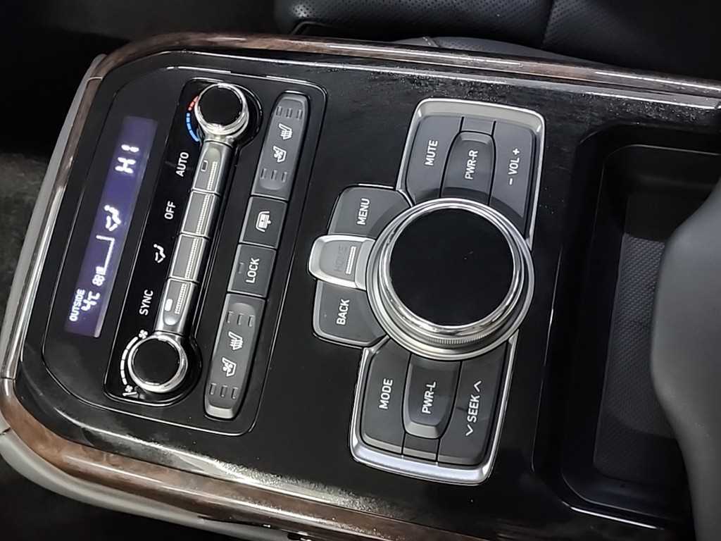 Genesis EQ900 2018 Negro - Importación desde Corea - HF Imports Iquique - Foto 15