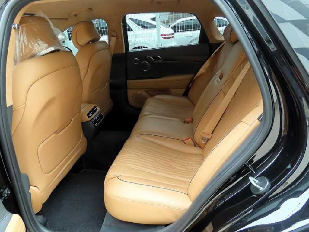 Genesis G80 - Vista 6