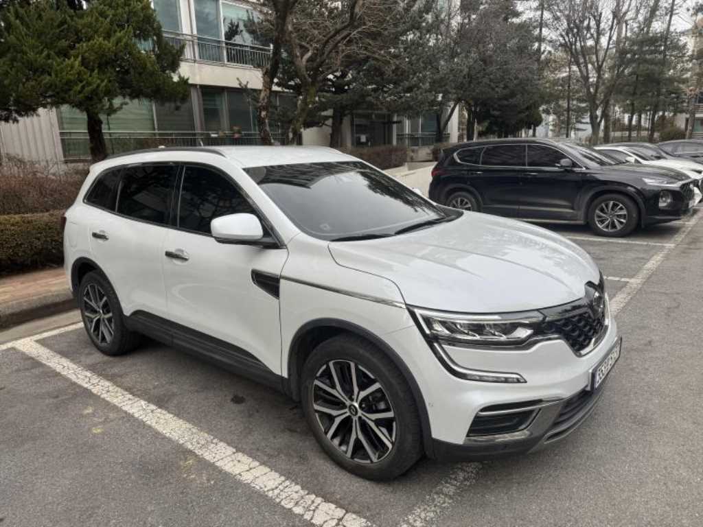 SAMSUNG QM6 - Vista 8