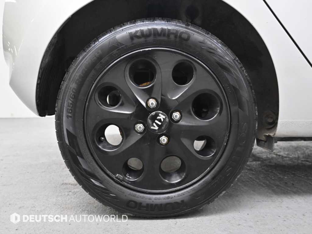 KIA Morning - Vista 5