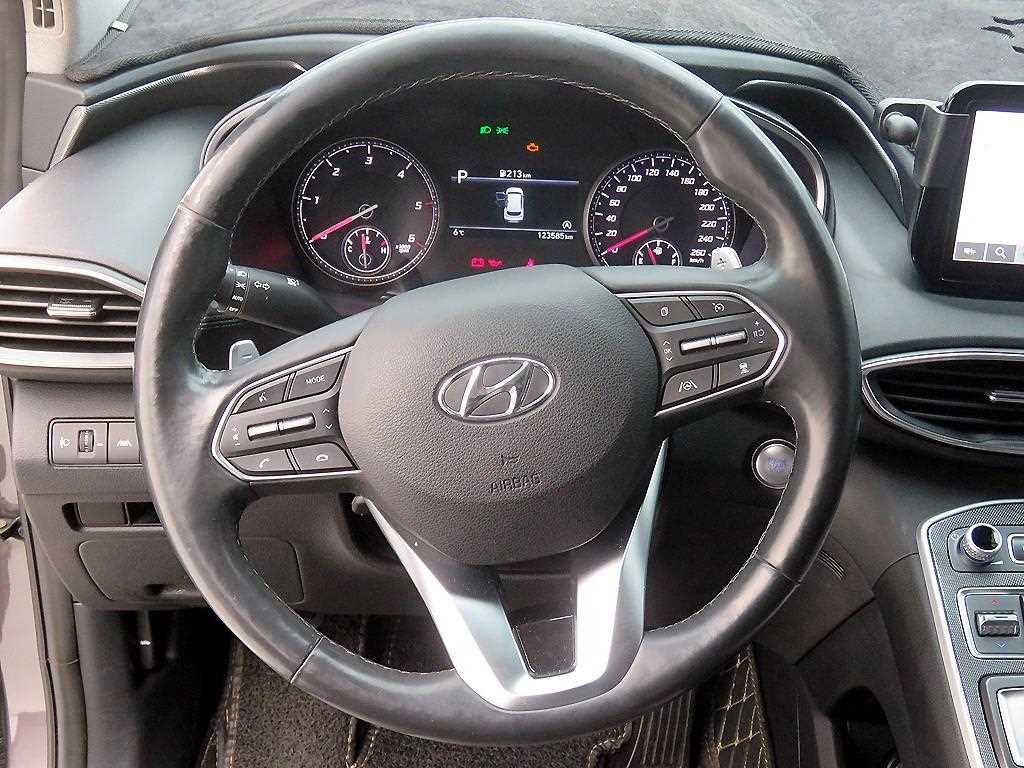 HYUNDAI Santa Fe - Vista 11