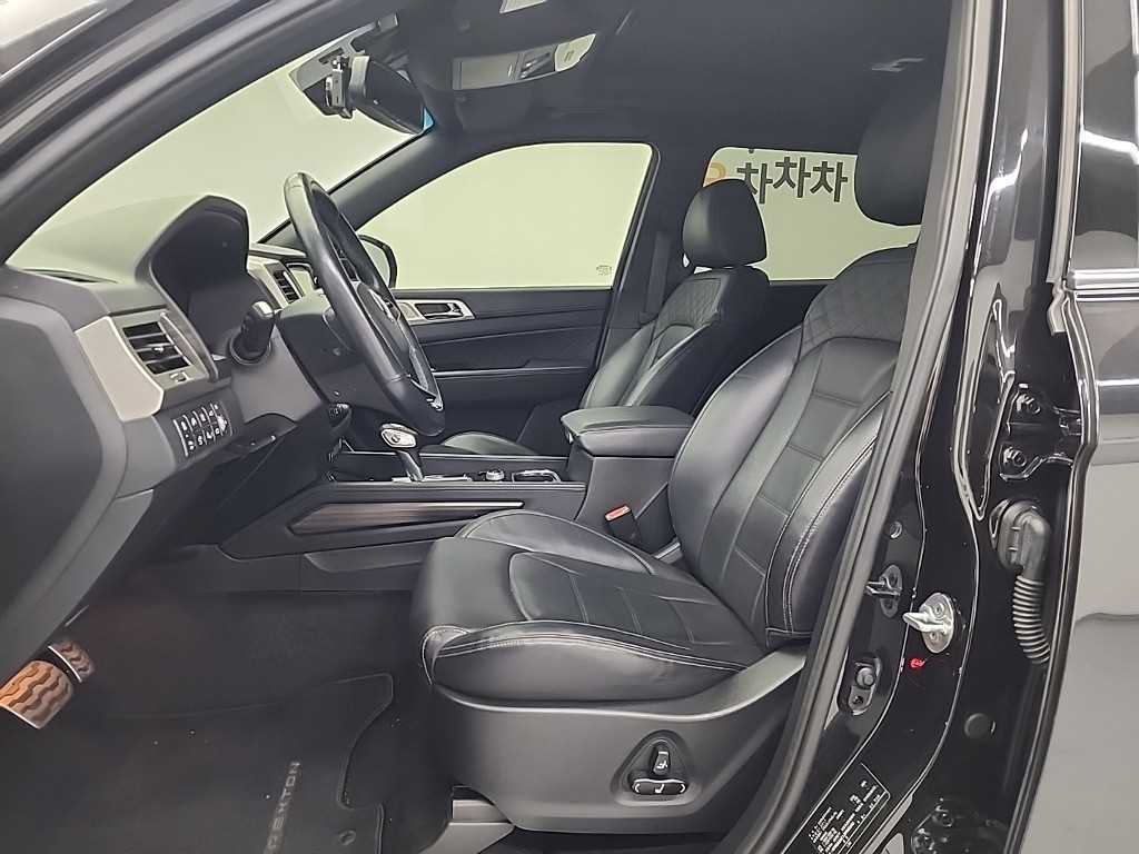 Ssangyong Rexton - Vista 11