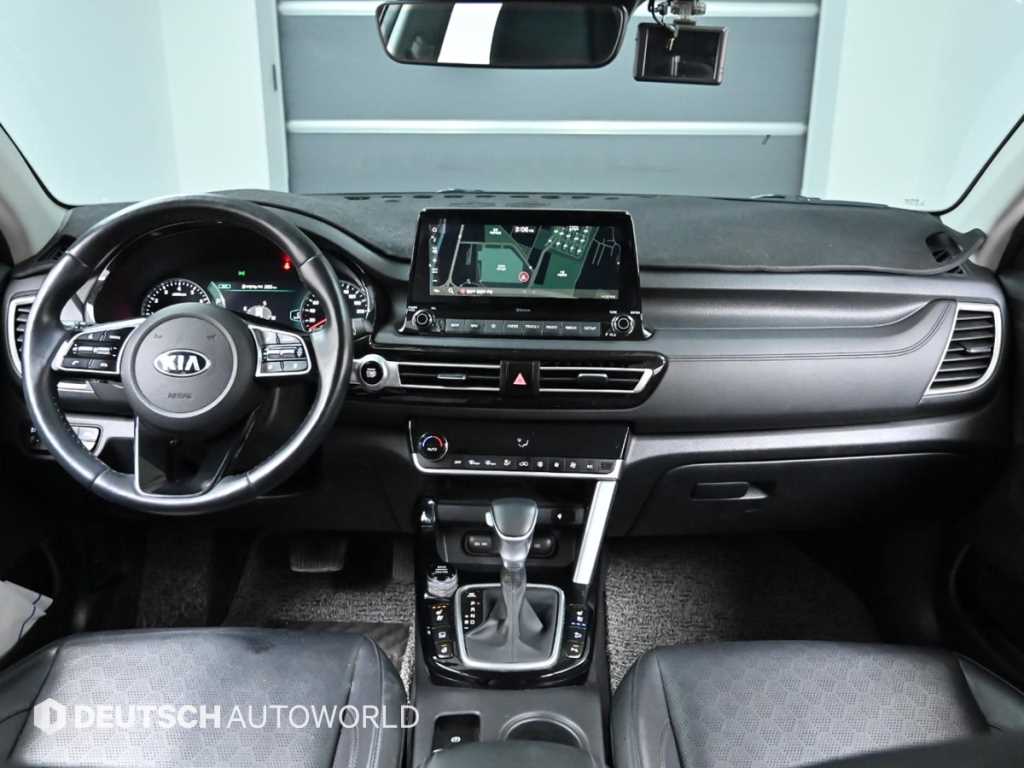 KIA Seltos - Vista 7