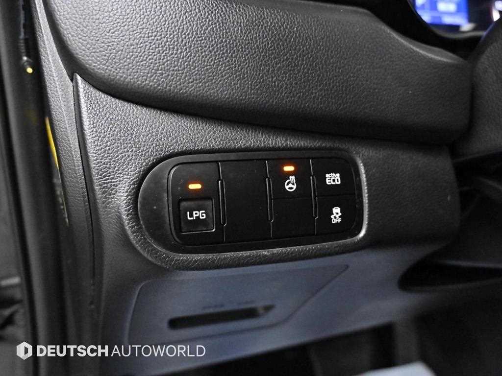 KIA Carens 2014 Negro - Importación desde Corea - HF Imports Iquique - Foto 17