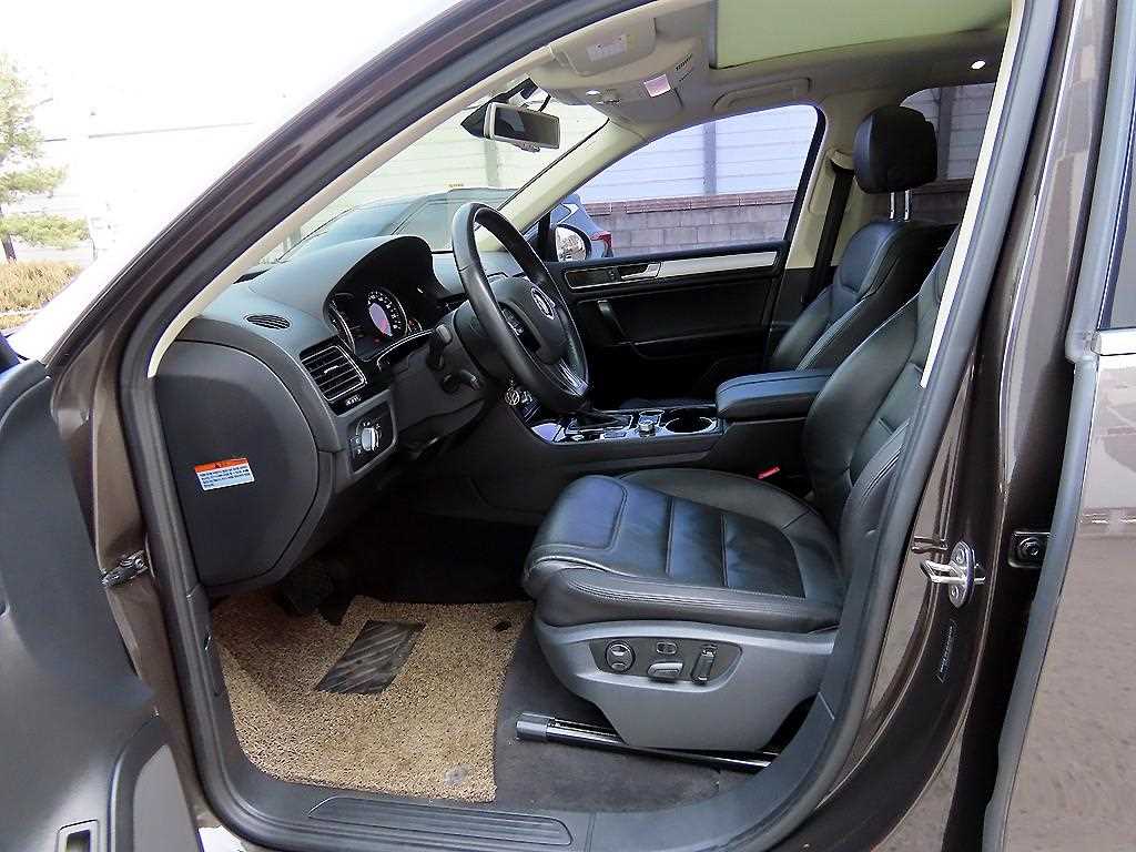 Volkswagen Touareg - Vista 5