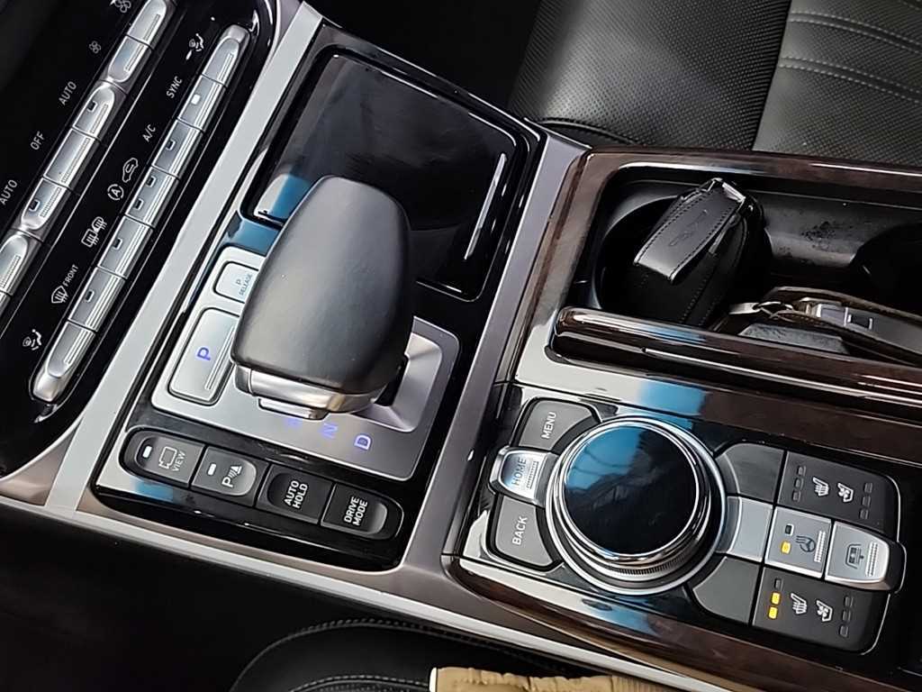 Genesis EQ900 - Vista 8