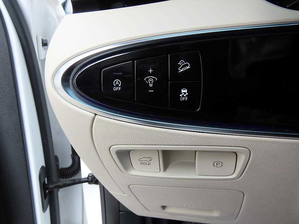 Genesis G70 2021 Blanco - Importación desde Corea - HF Imports Iquique - Foto 13