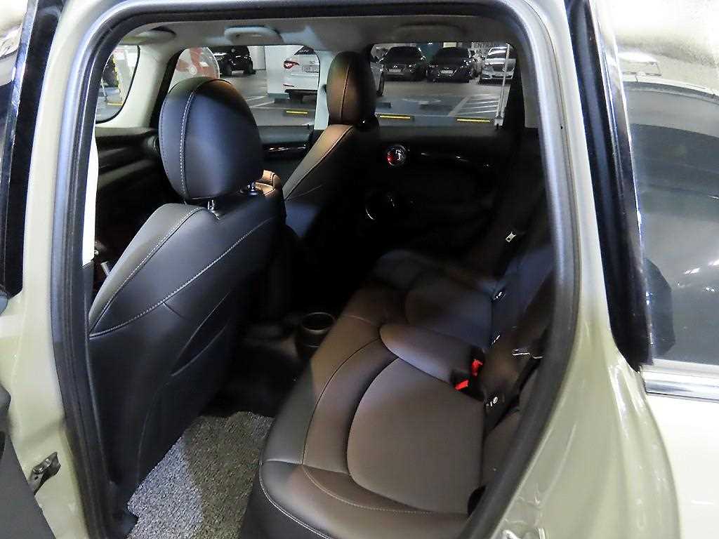 Mini Cooper - Vista 7