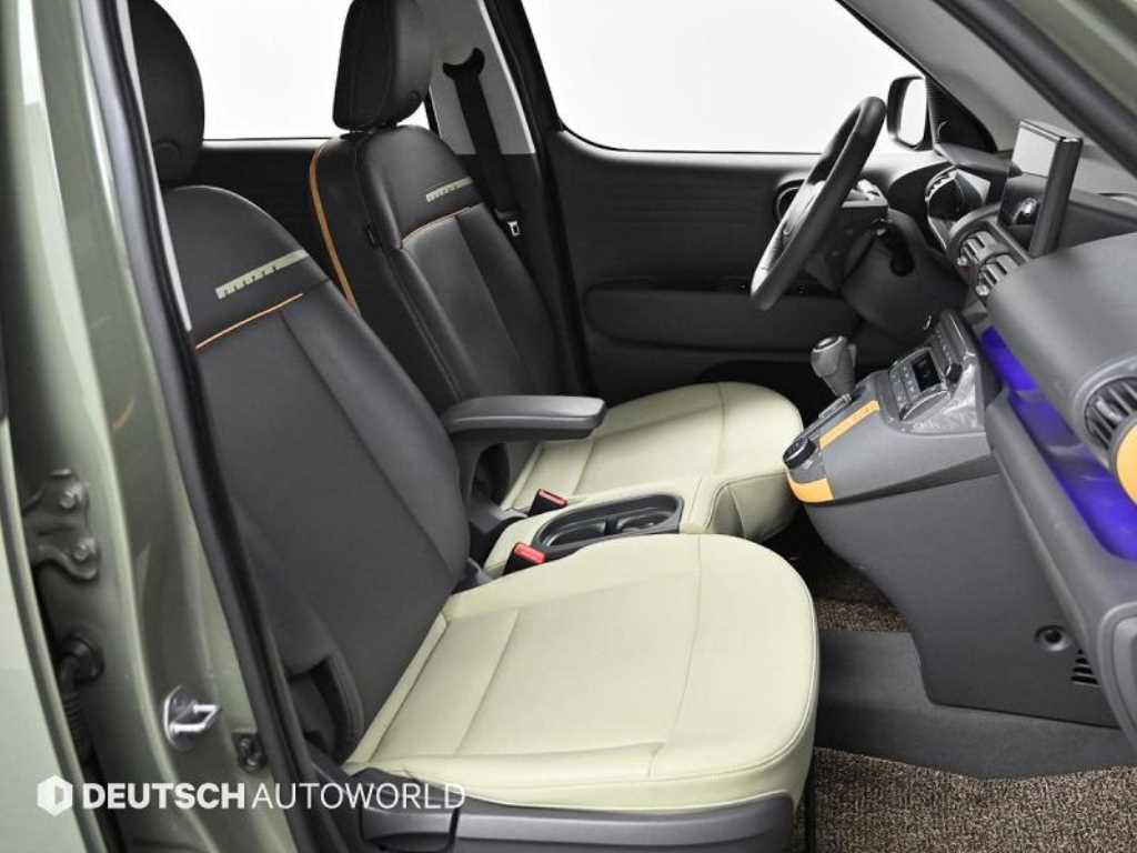 HYUNDAI Casper - Vista 10