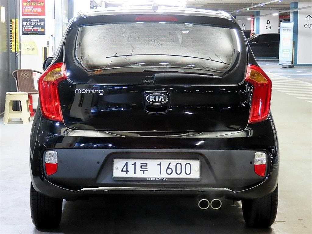 KIA Morning - Vista 5