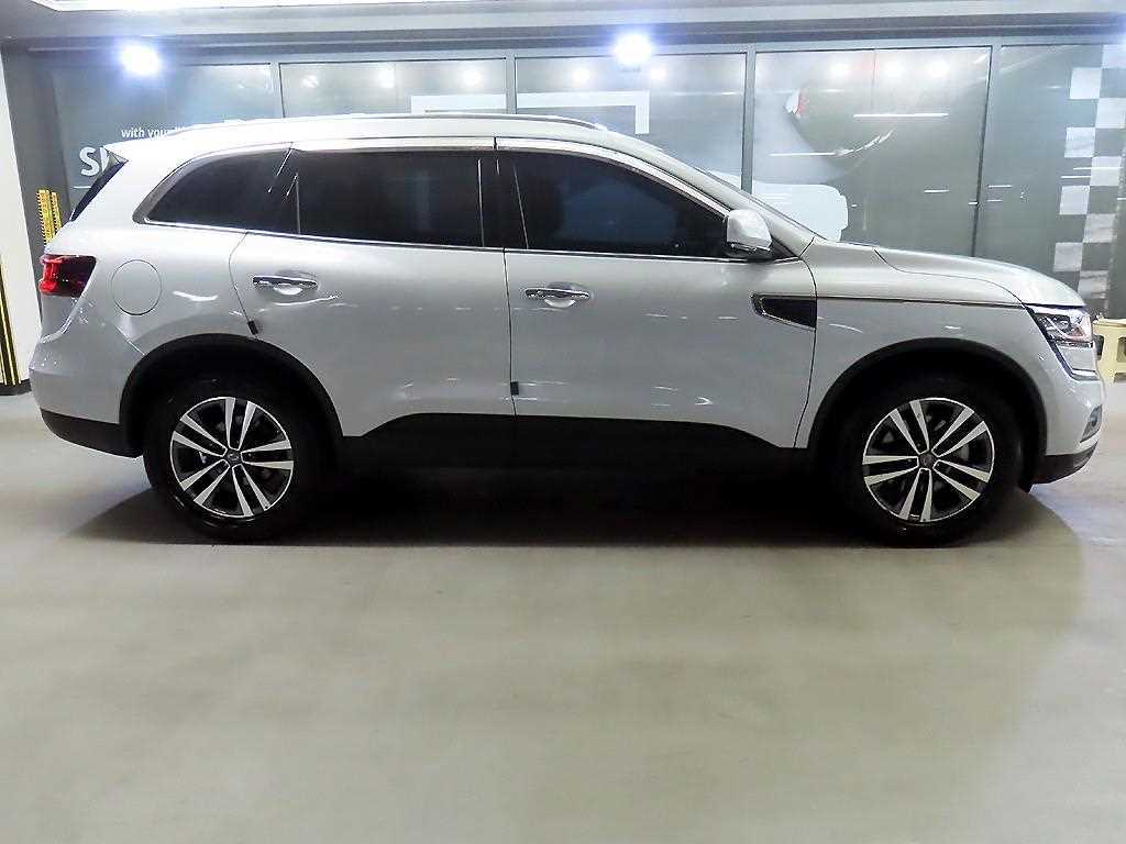 SAMSUNG QM6 - Vista 3