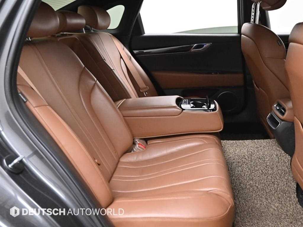 Genesis G80 - Vista 12