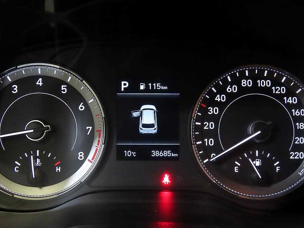 HYUNDAI Venue - Vista 9