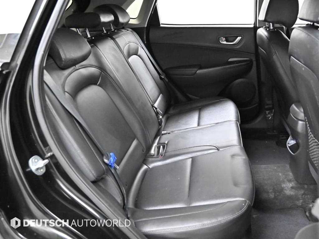 HYUNDAI Kona - Vista 12