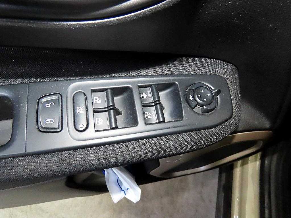 Jeep Renegade 2016 - Importación desde Corea - HF Imports Iquique - Foto 13